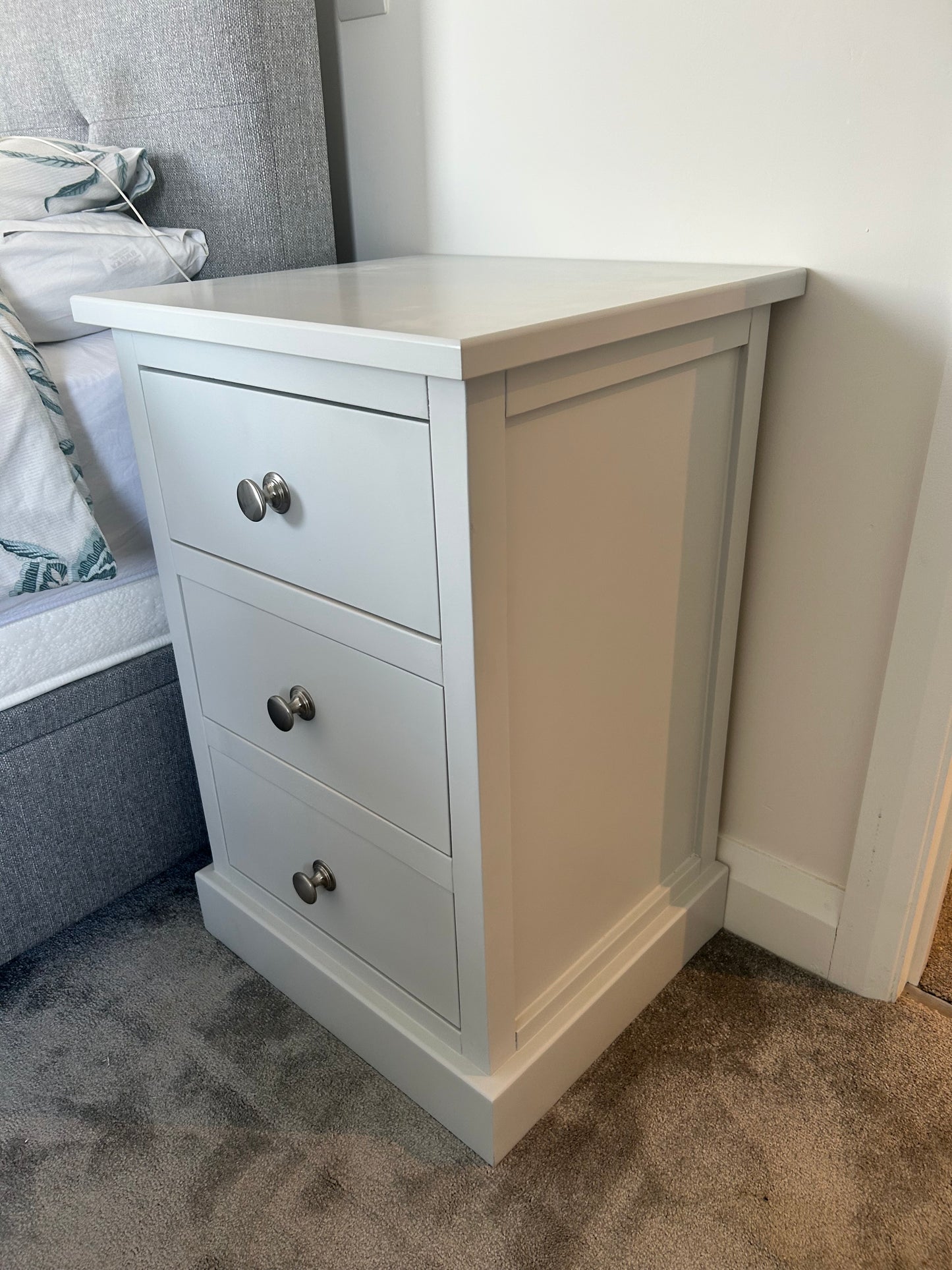 Handmade Bespoke Bedside Table – Custom Finish with Cambrian Oak-Style Drawers